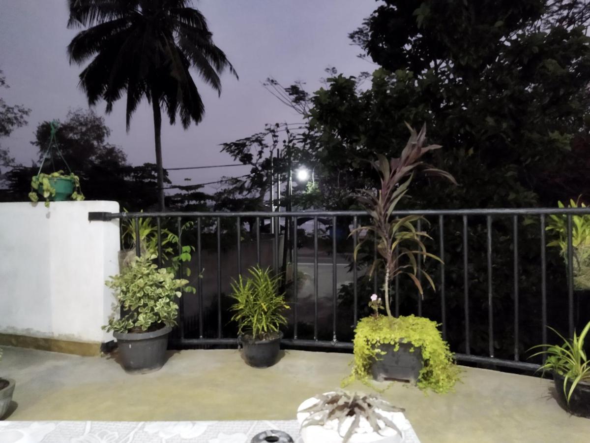 Rusara Guest Home Weligama Ngoại thất bức ảnh